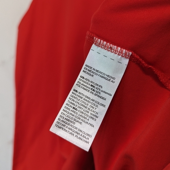 Chicos Tank Top Womens 3 XL Red Scoop Undershirt Shirt Basic Traveler Weekends - Picture 8 of 9
